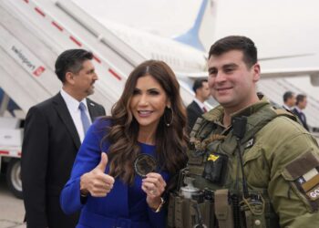 DHS gasta 172 millones de dólares en 2 jets privados para Noem y funcionarios en medio del cierre