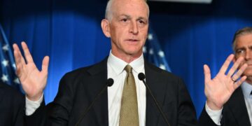 Demócrata dice que el gobierno de Trump todavía carece de “ninguna evidencia” para respaldar los ataques en el Caribe