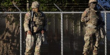 El Pentágono ordena a los estados entrenar a cientos de personas para “fuerzas de reacción rápida”