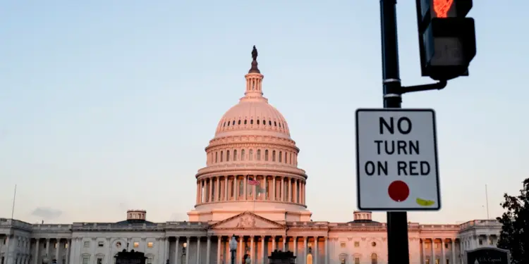 El Senado nuevamente rechaza los proyectos de ley en competencia para poner fin al cierre del gobierno