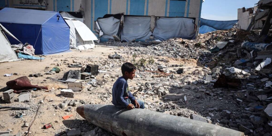 El ataque israelí ha dejado 20.000 bombas sin detonar en Gaza, según estimaciones de las autoridades