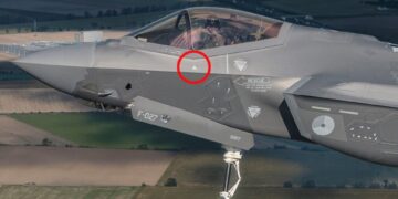 Royal Países Bajos Fuerza Aérea F-35A con una marca de asesinato UAV.