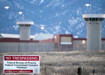 El escritor que sobrevivió a la prisión ADX Supermax describe cómo “sepulta” a las personas