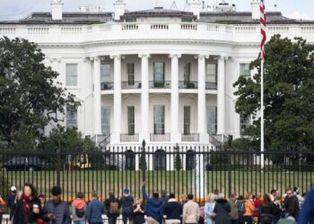 El gobierno de Trump modifica el sitio web de la Casa Blanca para incluir presuntos escándalos demócratas