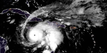 El huracán Melissa podría afectar a Jamaica como categoría 5