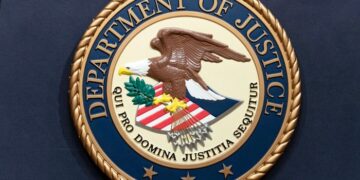 Estados Unidos confisca 15 mil millones de dólares en Bitcoin al líder de una red de estafas en línea del Sudeste Asiático