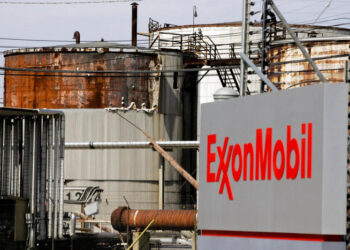 ExxonMobil demanda a California por regulaciones climáticas
