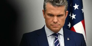 Hegseth emite nuevas restricciones a las comunicaciones del Pentágono con el Congreso