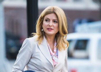 Lisa Bloom, abogada de derechos civiles, fuera del Palacio de Justicia del Condado de Montgomery.
