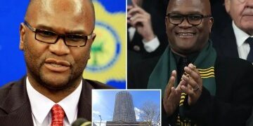 Maestra malvada que violó a la hija de 4 años de su pareja y se sentó sobre ella en el baño hasta que se ahogó, es una excusa enfermiza para sus crímenes