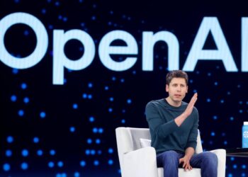 El CEO de Operai, Sam Altman, habla durante Snowflake Summit 2025 en San Francisco el 2 de junio de 2025. (Justin Sullivan/Getty Images)
