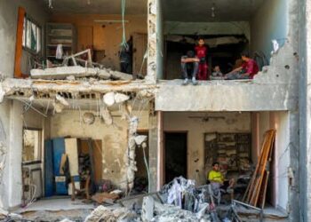 "Solo termina la guerra y devuélveme a mi vecindario": Informe desde el sur de Gaza