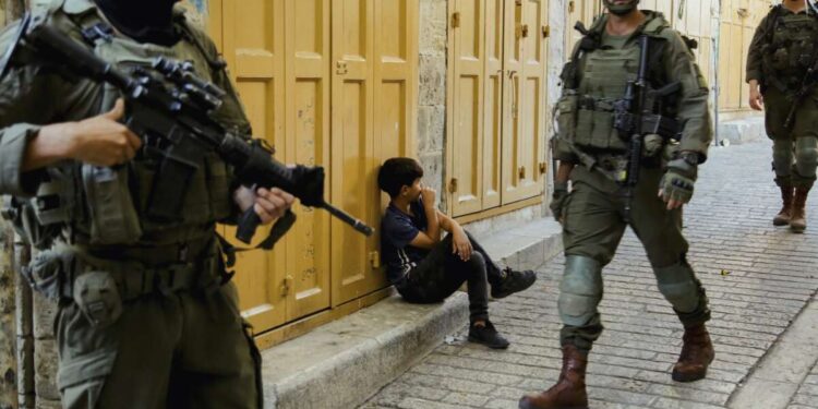 Trump promete poner fin a la ayuda si Israel se anexa Cisjordania, ignorando la anexión en curso