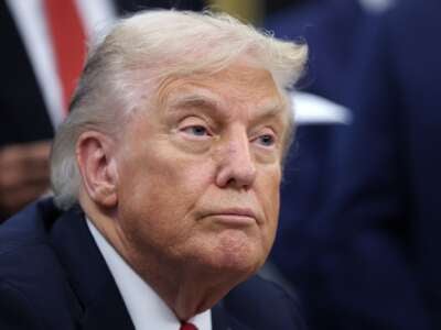 Trump y Key Project 2025 Architect usan el cierre para atacar a los demócratas