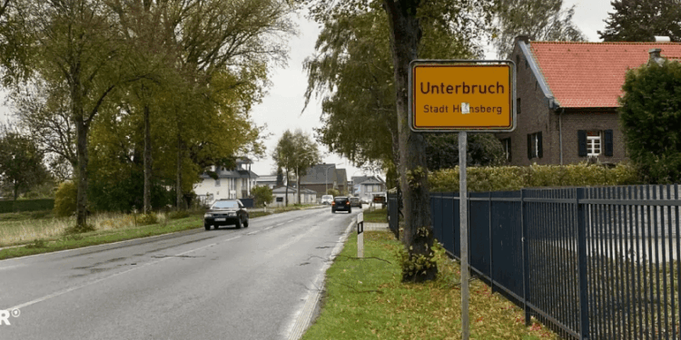 Una adolescente 'atraída a un coche por su ex antes de ser violada en grupo por solicitantes de asilo sirios' en Alemania