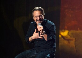 ¿Cuánto vale el comediante Marc Maron?