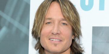 ¿Cuánto es el patrimonio neto de Keith Urban Net