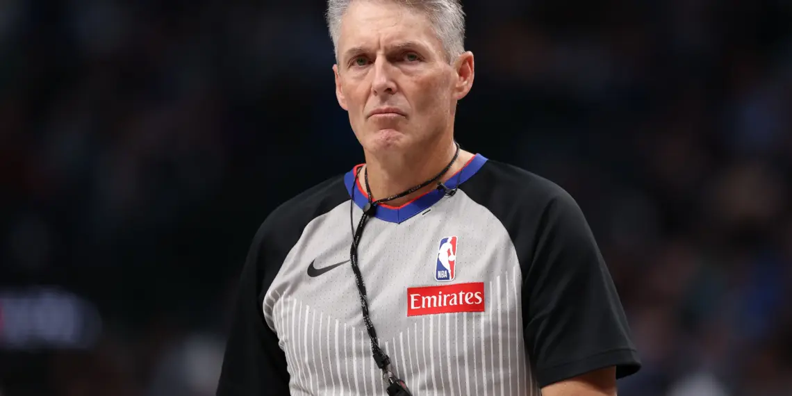 ¿Fue arrestado el árbitro de la NBA Scott Foster en medio del escándalo de juego de Billups Rozier?