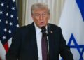 El presidente estadounidense, Donald Trump, habla en una conferencia de prensa con el primer ministro israelí, Benjamin Netanyahu.