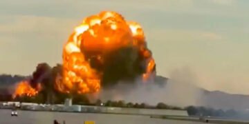 Al menos 7 muertos y 11 heridos en accidente de avión de carga de UPS en Kentucky