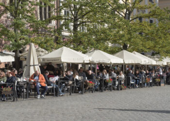 Cómo los británicos están acudiendo en masa a Polonia en busca de una vida mejor y para escapar del desempleo