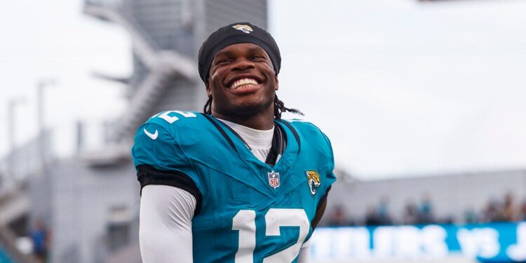 Padres y hermanos de la estrella de la NFL Travis Hunter