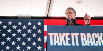 El Departamento de Justicia se une al esfuerzo del Partido Republicano para bloquear los nuevos mapas del Congreso de California