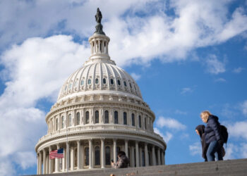 El Senado supera el obstruccionismo y avanza un proyecto de ley para poner fin al cierre