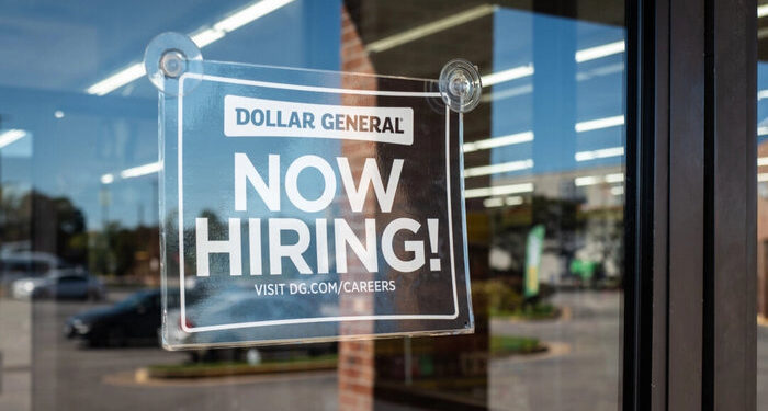 El sector privado de EE.UU. crea 42.000 nuevos empleos en octubre: ADP