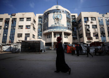 En medio de un sistema de salud destruido, Gaza sufre un grave brote de trastorno autoinmune