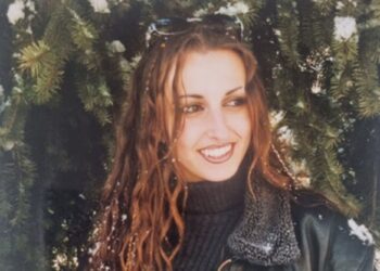 Escapé de una repugnante pandilla sexual que conspiraba para vender mi virginidad y mis órganos... sólo para ser sumergido en un infierno aún más oscuro.