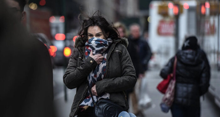 Explosión ártica llega a EE. UU., provocando nieve temprana y mínimos históricos