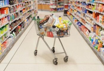 Indignación cuando Shein es acusada de vender muñecas sexuales infantiles enfermas pocos días antes de que el gigante de la moda abra su primera tienda física.