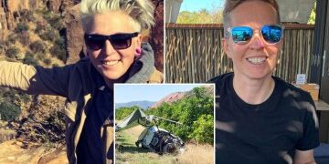 La estrella del K-pop HyunA rompe el silencio luego del colapso del escenario luego de perder 22 libras en semanas después de haber sido troleada por su peso.