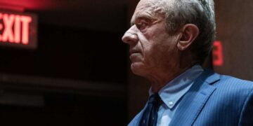 Los CDC reescriben la página sobre vacunas y autismo, haciéndose eco de las opiniones anticientíficas de Kennedy