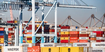 Los aranceles reducirán el déficit estadounidense en 1 billón de dólares menos que la estimación anterior: Oficina de Presupuesto del Congreso