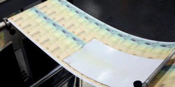 Los dividendos arancelarios de 2.000 dólares respaldados por Trump podrían costar 600.000 millones de dólares al año, dice un grupo