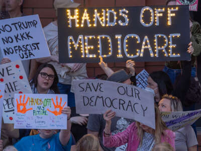 Los programas clave sobre el VIH en los EE. UU. están en peligro y el impacto será devastador