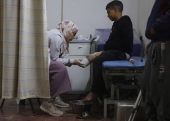 Miles de habitantes de Gaza discapacitados por el genocidio aún no pueden acceder al tratamiento