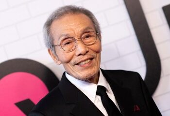 Momento de horror: un avión cae del cielo en una espiral mortal con humo saliendo de un avión militar en Georgia