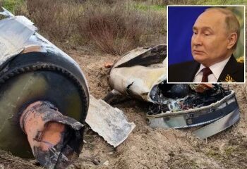 Momento de terror: una tromba marina gigante TORNADO golpea a pocos metros de la playa más popular de vacaciones