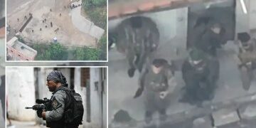 Momento enfermizo El señor de la guerra de Sudán, el 'Carnicero del siglo' amante de TikTok, mata a los cautivos uno por uno durante la masacre de miles