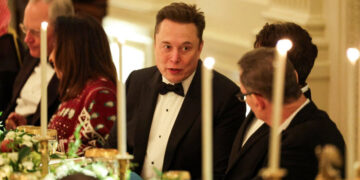 Musk se une a Trump y al príncipe saudí en una cena de gala en la Casa Blanca