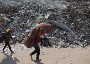 Nuestro camino de regreso a la ciudad fantasma de la ciudad de Gaza está pavimentado de dolor y pérdida