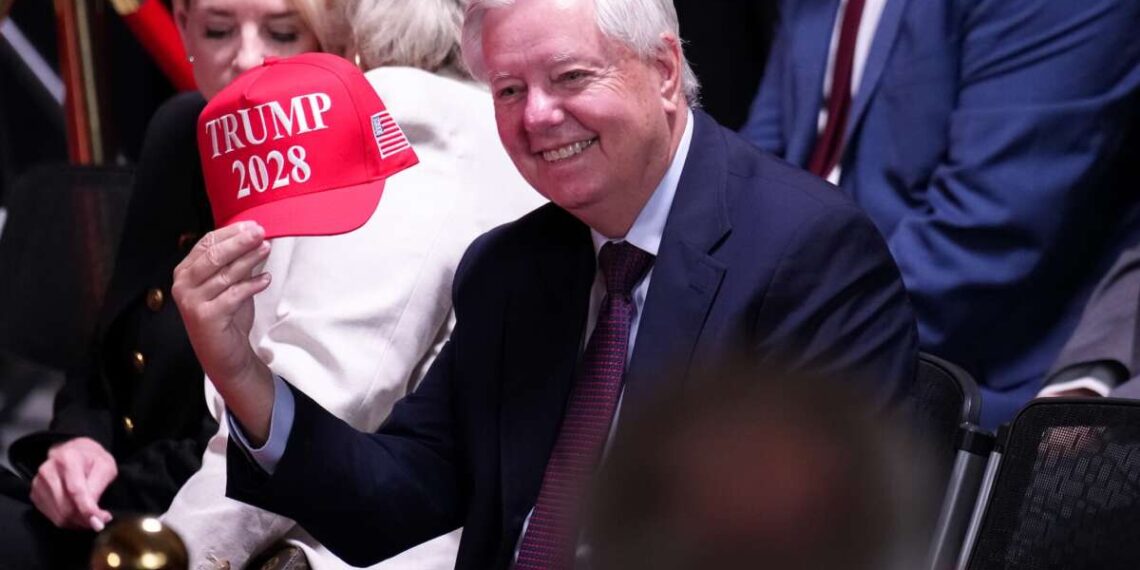 Proyecto de ley de financiación permite a senadores republicanos demandar por pagos de 1 millón de dólares relacionados con la investigación del 6 de enero