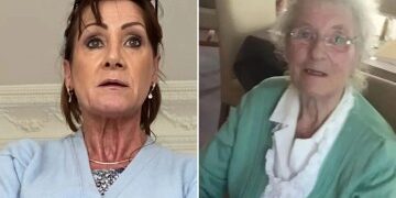 Punto de vacaciones británico en 'alerta roja' mientras olas monstruosas de 15 pies azotan la isla después de que los turistas fueran arrastrados al mar y tres muertos