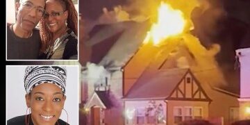 Tres personas baleadas en el centro comercial San José Westfield en el horroroso ataque del Viernes Negro mientras los compradores se atrincheran en las tiendas