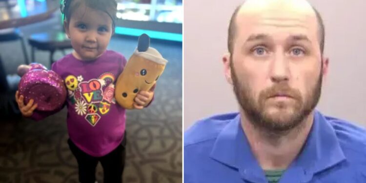 Un collage de imágenes que contiene 2 imágenes. La imagen 1 muestra a una niña con una camisa morada sosteniendo un objeto púrpura brillante y un juguete de peluche de té boba. La imagen 2 muestra una foto policial de un hombre calvo con barba y ojos azules, vestido con una camisa con cuello azul.