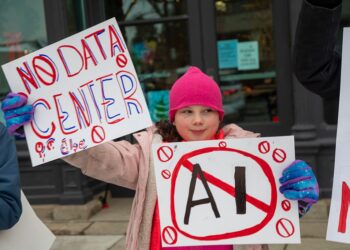 A medida que proliferan los centros de datos, ¿una burbuja de IA conducirá a una nueva recesión?