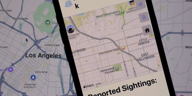 Demanda: la Casa Blanca presionó a Apple para que eliminara la aplicación de seguimiento ICE de la tienda